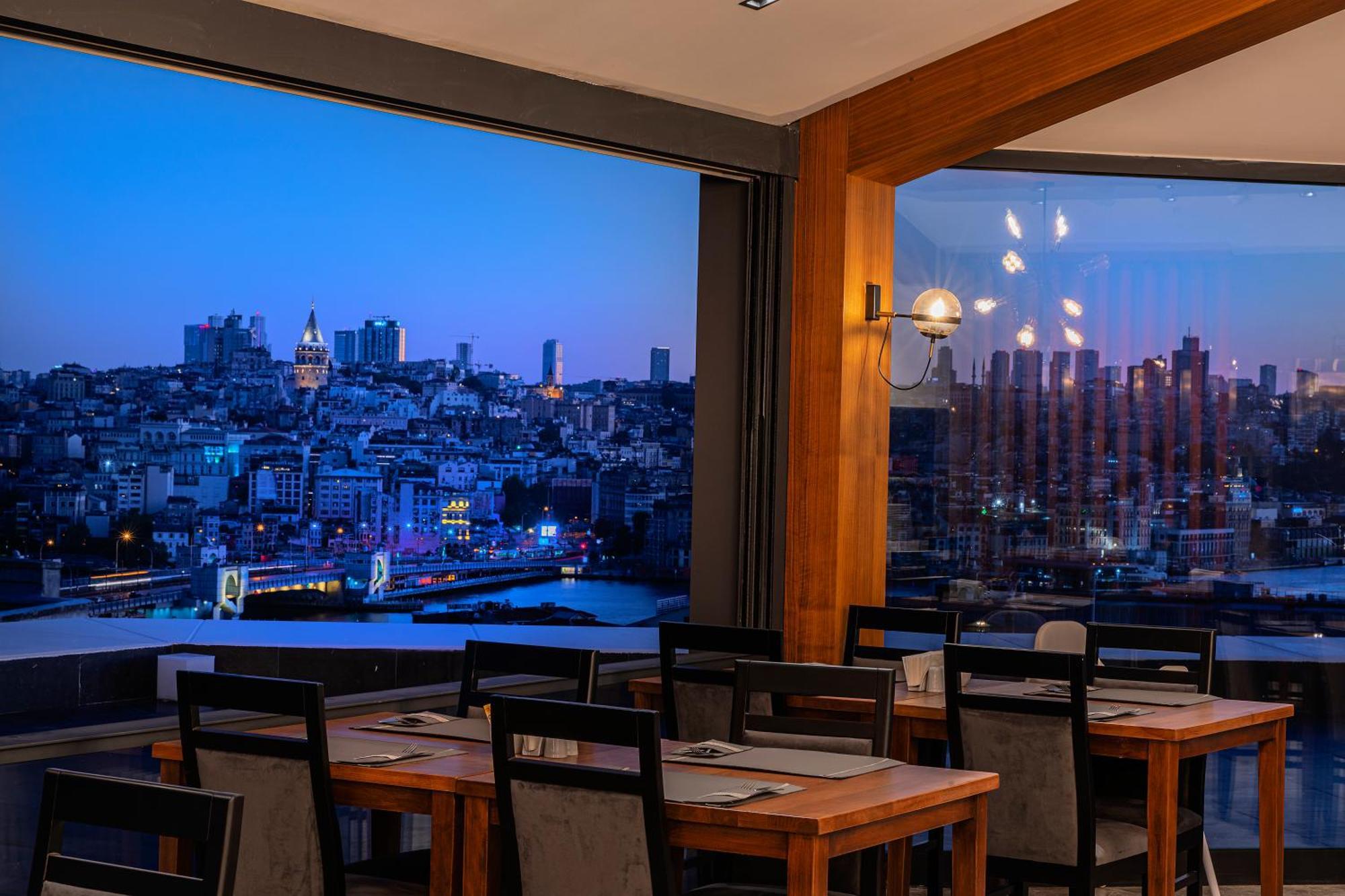 Demiray Hotel Old City Istanbul Ngoại thất bức ảnh View from the restaurant