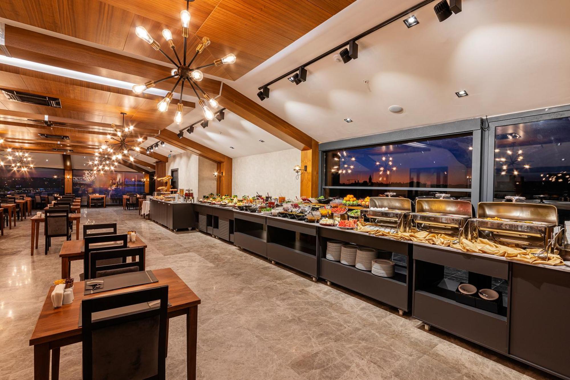 Demiray Hotel Old City Istanbul Ngoại thất bức ảnh The 360° Restaurant