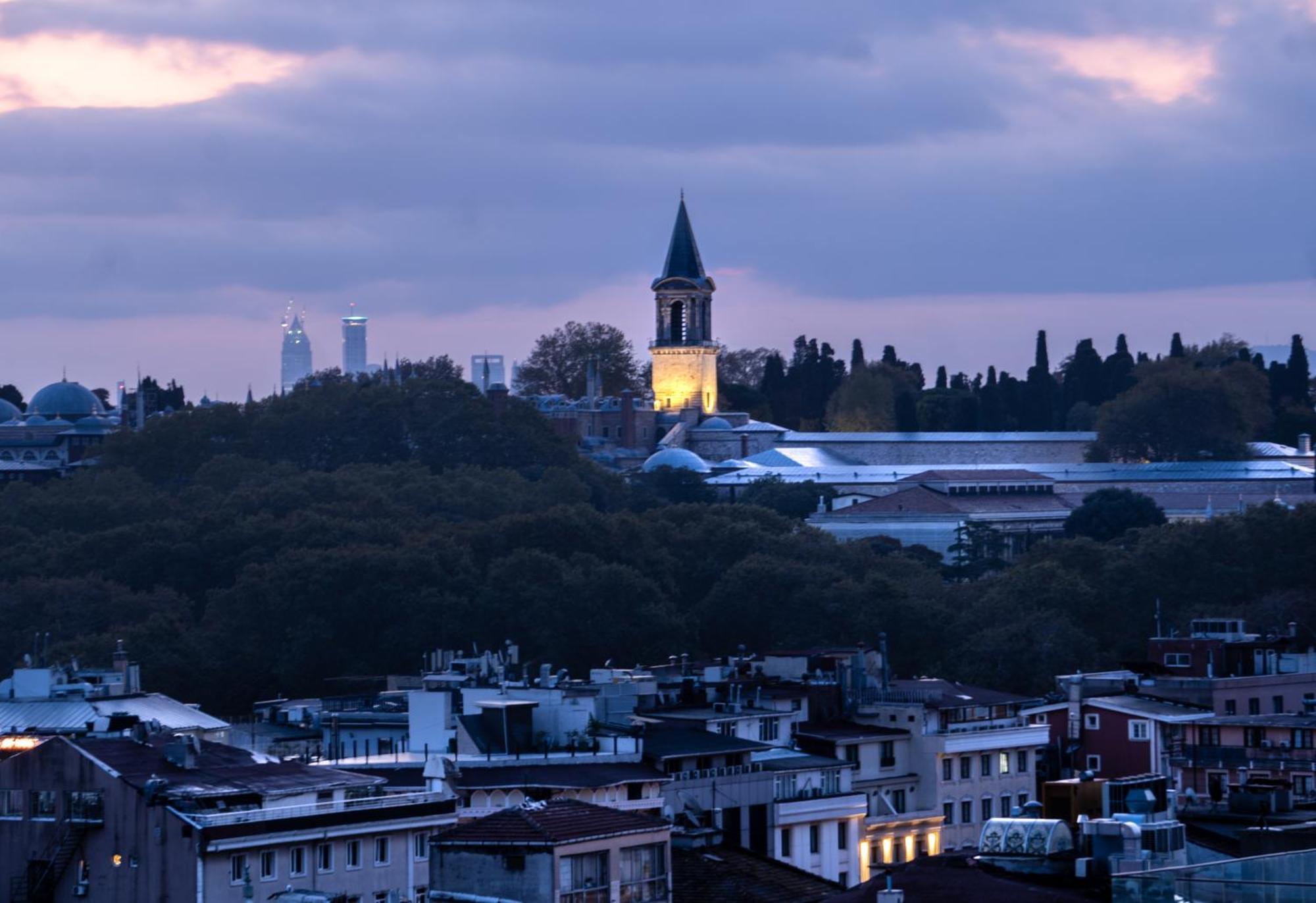 Demiray Hotel Old City Istanbul Ngoại thất bức ảnh The minaret of the mosque