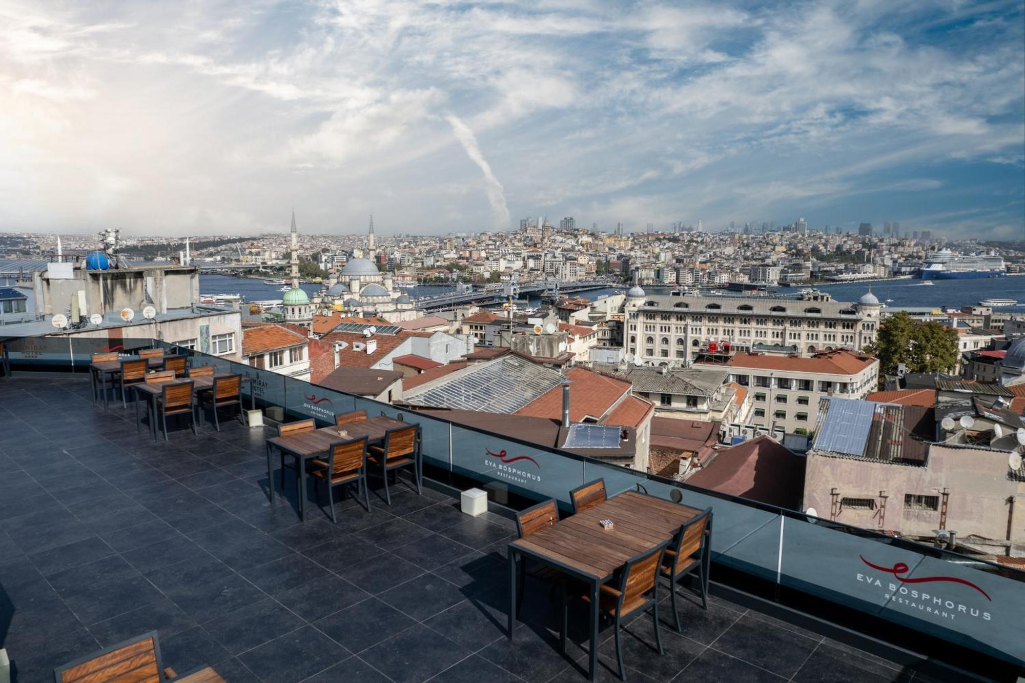 Demiray Hotel Old City Istanbul Ngoại thất bức ảnh View from the rooftop